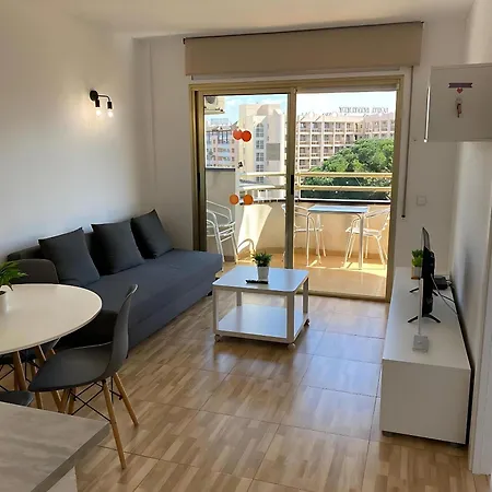 Apartment 520 - Golden Coast Paradise *